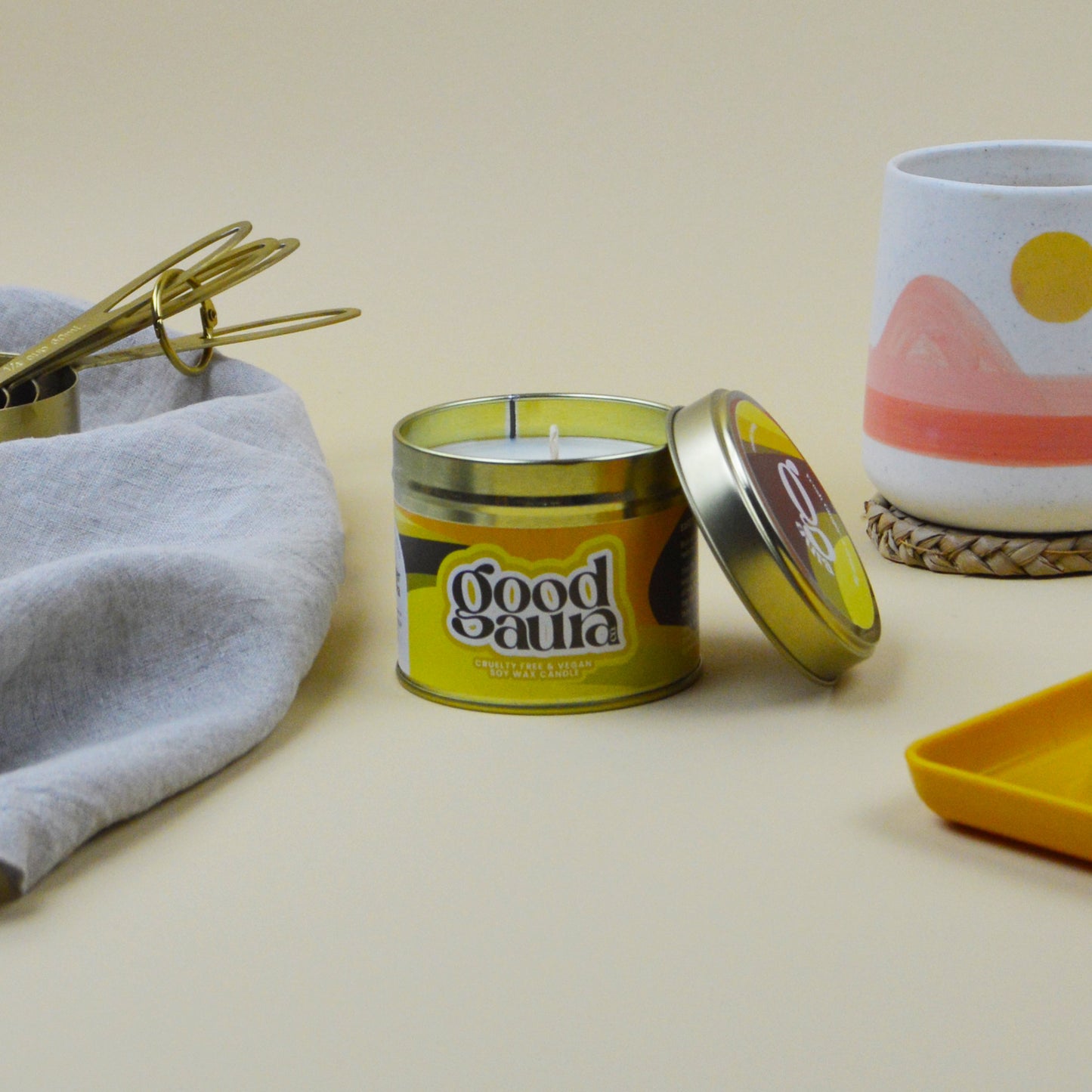 Fresh Ginger and Green Tea Medium Size Candle