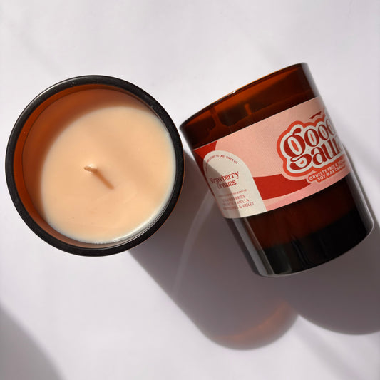 Large Strawberry Dreams Brown Vegan Glass Candle - 30cl